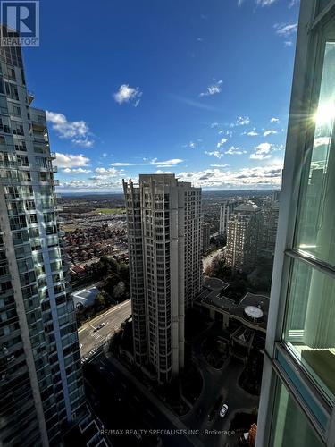 3107 - 3939 Duke Of York Boulevard, Mississauga, ON - Outdoor With View