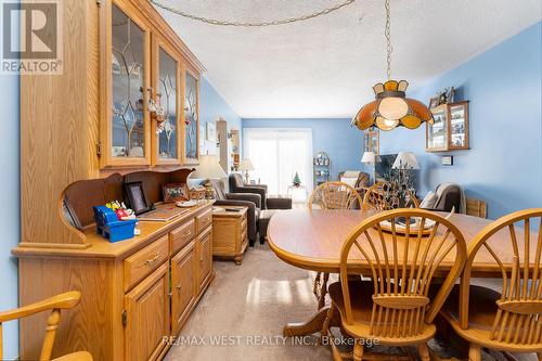 52 Wallis Crescent, Toronto, ON - Indoor Photo Showing Dining Room