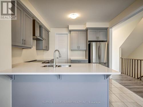 12 - 3256 Charles Fay, Oakville, ON - Indoor Photo Showing Kitchen With Double Sink