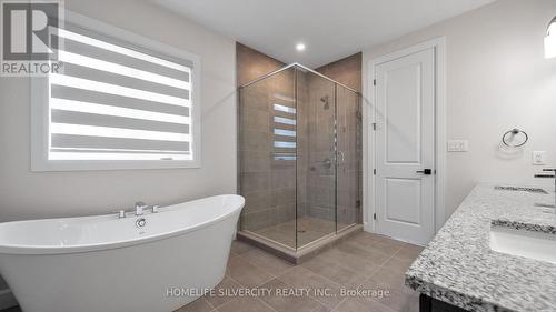 7213 Silver Creek Circle, London, ON - Indoor Photo Showing Bathroom