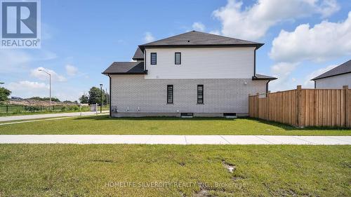 7213 Silver Creek Circle, London, ON - Outdoor With Exterior