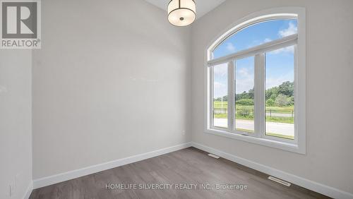 7213 Silver Creek Circle, London, ON - Indoor Photo Showing Other Room