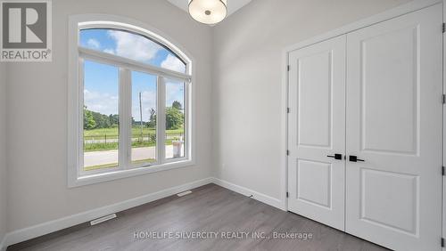 7213 Silver Creek Circle, London, ON - Indoor Photo Showing Other Room