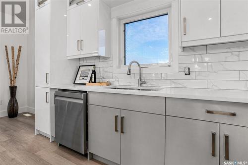 826 Weir Crescent, Warman, SK - Indoor Photo Showing Kitchen With Double Sink