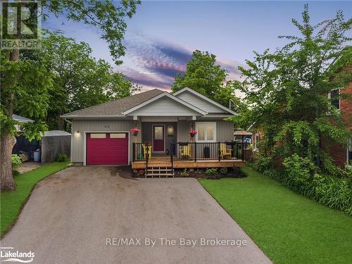 88 Henry Street, Barrie (Queen'S Park), ON - Outdoor With Deck Patio Veranda