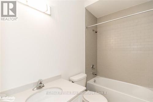 3 Rosanne Circle, Wasaga Beach, ON - Indoor Photo Showing Bathroom