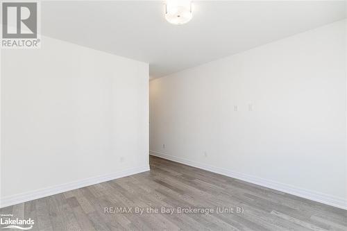 3 Rosanne Circle, Wasaga Beach, ON - Indoor Photo Showing Other Room