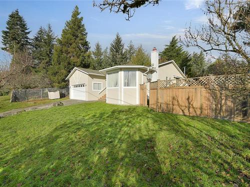 506 Windthrop Rd, Colwood, BC 