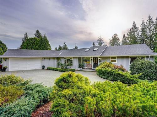 8607 Sansum Park Dr, North Saanich, BC 