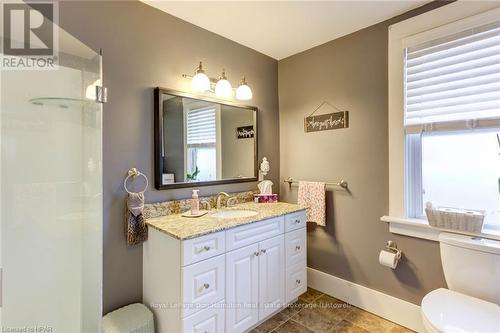 465 Albert Avenue N, North Perth (Listowel), ON - Indoor Photo Showing Bathroom