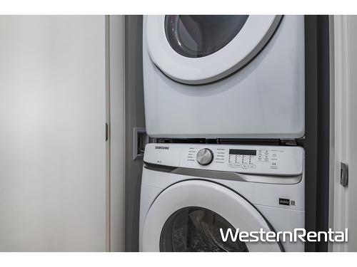 407 13858 108 Avenue, Surrey, BC - Indoor Photo Showing Laundry Room