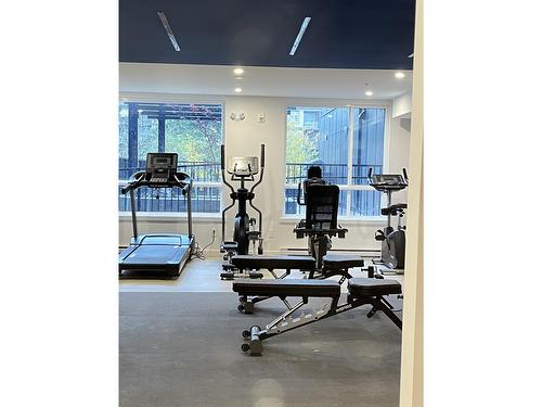 407 13858 108 Avenue, Surrey, BC - Indoor Photo Showing Gym Room