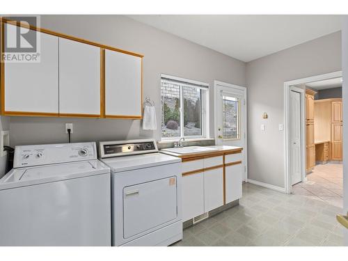 4010 Pebble Beach Drive, Osoyoos, BC - Indoor Photo Showing Laundry Room