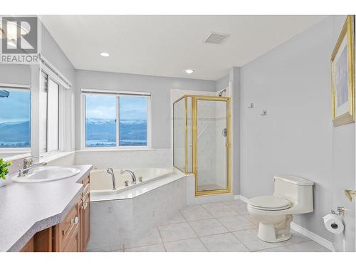 4010 Pebble Beach Drive, Osoyoos, BC - Indoor Photo Showing Bathroom