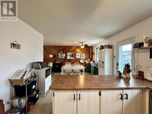 301 4Th Street, Nakusp, BC - Indoor