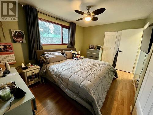 301 4Th Street, Nakusp, BC - Indoor Photo Showing Bedroom