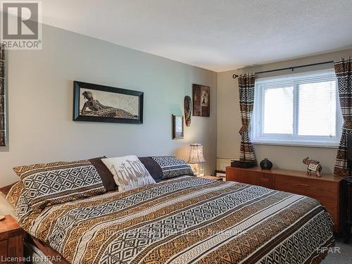 8 - 91 Avonwood Drive, Stratford, ON - Indoor Photo Showing Bedroom