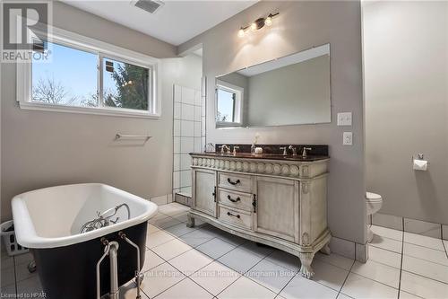 53 Robertson Street, Minto (Harriston), ON - Indoor Photo Showing Bathroom