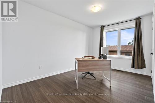 39 Minto Street S, Minto (Clifford), ON - Indoor Photo Showing Laundry Room