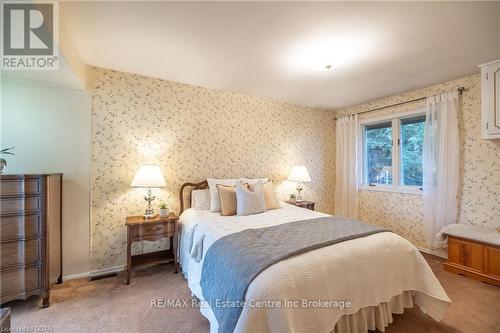 7147 Wellington Road No. 124 Road, Guelph/Eramosa, ON - Indoor Photo Showing Bedroom