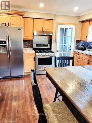 1235 Severin Drive S, Sarnia, ON - Indoor Photo Showing Kitchen