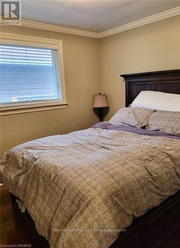 1235 Severin Drive S, Sarnia, ON - Indoor Photo Showing Bedroom