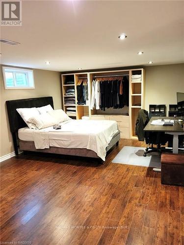 1235 Severin Drive S, Sarnia, ON - Indoor Photo Showing Bedroom