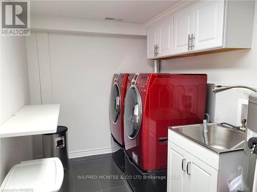 1235 Severin Drive S, Sarnia, ON - Indoor Photo Showing Laundry Room