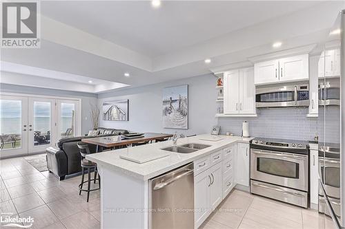 15 - 209707 Highway 26, Blue Mountains (Blue Mountain Resort Area), ON - Indoor Photo Showing Kitchen With Double Sink With Upgraded Kitchen