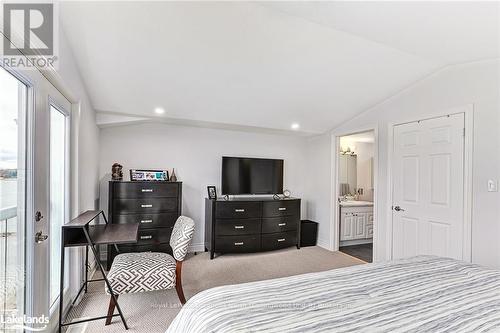 15 - 209707 Highway 26, Blue Mountains (Blue Mountain Resort Area), ON - Indoor Photo Showing Bedroom