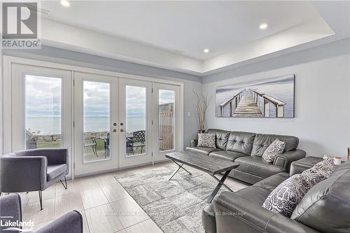 15 - 209707 Highway 26, Blue Mountains (Blue Mountain Resort Area), ON - Indoor Photo Showing Living Room