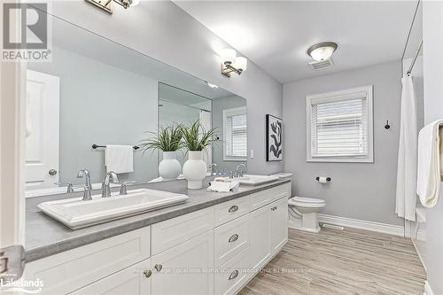 31 Gilpin Crescent, Collingwood, ON - Indoor Photo Showing Bathroom