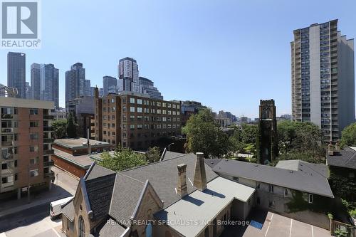 617 - 50 Mccaul Street, Toronto, ON - Outdoor With Facade