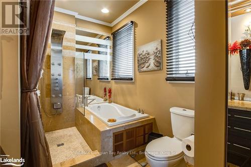 337 Aberdeen Boulevard, Midland, ON - Indoor Photo Showing Bathroom