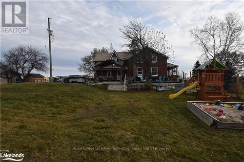 6176 21 22  Nottawasaga Sdrd, Clearview, ON - Outdoor