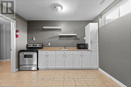 125 Armstrong Street W, North Perth (Listowel), ON - Indoor Photo Showing Kitchen