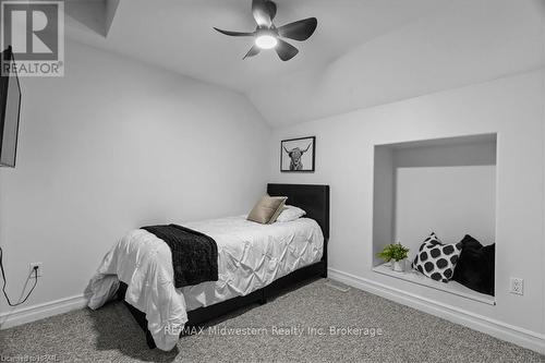 125 Armstrong Street W, North Perth (Listowel), ON - Indoor Photo Showing Bedroom