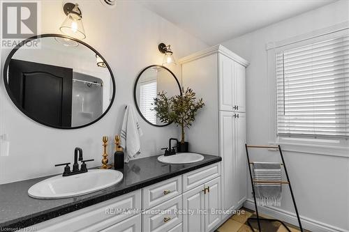 125 Armstrong Street W, North Perth (Listowel), ON - Indoor Photo Showing Bathroom