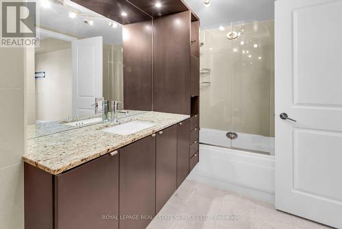 1006 - 1430 Yonge Street, Toronto, ON - Indoor Photo Showing Bathroom