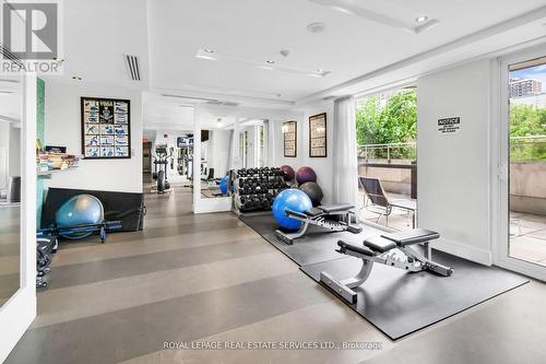 1006 - 1430 Yonge Street, Toronto, ON - Indoor Photo Showing Gym Room