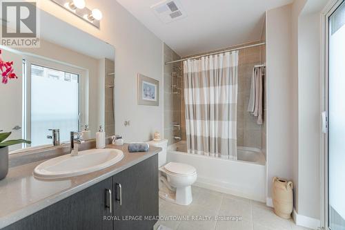 406 - 2490 Old Bronte Road E, Oakville, ON - Indoor Photo Showing Bathroom