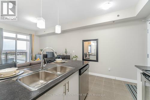 406 - 2490 Old Bronte Road E, Oakville, ON - Indoor Photo Showing Kitchen With Double Sink