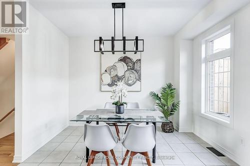 292 King Road, Richmond Hill, ON - Indoor Photo Showing Dining Room