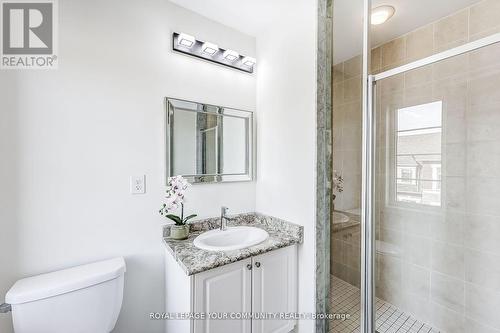 292 King Road, Richmond Hill, ON - Indoor Photo Showing Bathroom