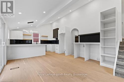 98 Nelson Street, Stratford, ON - Indoor Photo Showing Kitchen