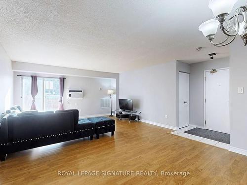 103B-211 Forum Dr, Mississauga, ON - Indoor