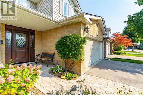 64 Gaw Crescent, Guelph (Pine Ridge), ON - Outdoor With Deck Patio Veranda