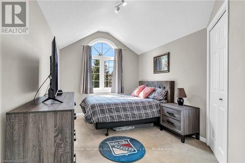 64 Gaw Crescent, Guelph (Pine Ridge), ON - Indoor Photo Showing Bedroom