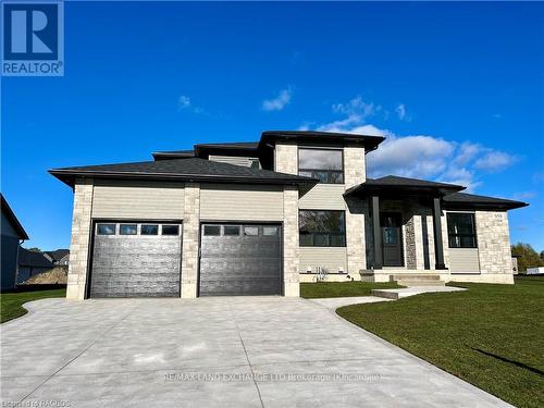 958 Bogdanovic Way, Huron-Kinloss, ON - Outdoor With Facade