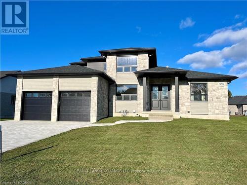 958 Bogdanovic Way, Huron-Kinloss, ON - Outdoor With Facade